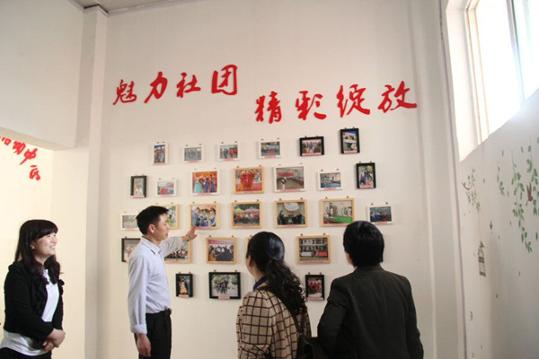 领导视察3.jpg