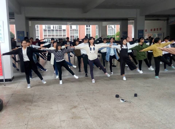 QQ图片20161028155849.jpg