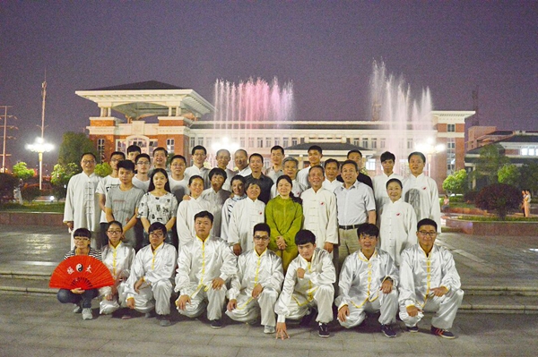 QQ图片20160617083927.jpg