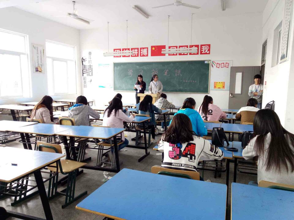 QQ图片20161012073600.jpg