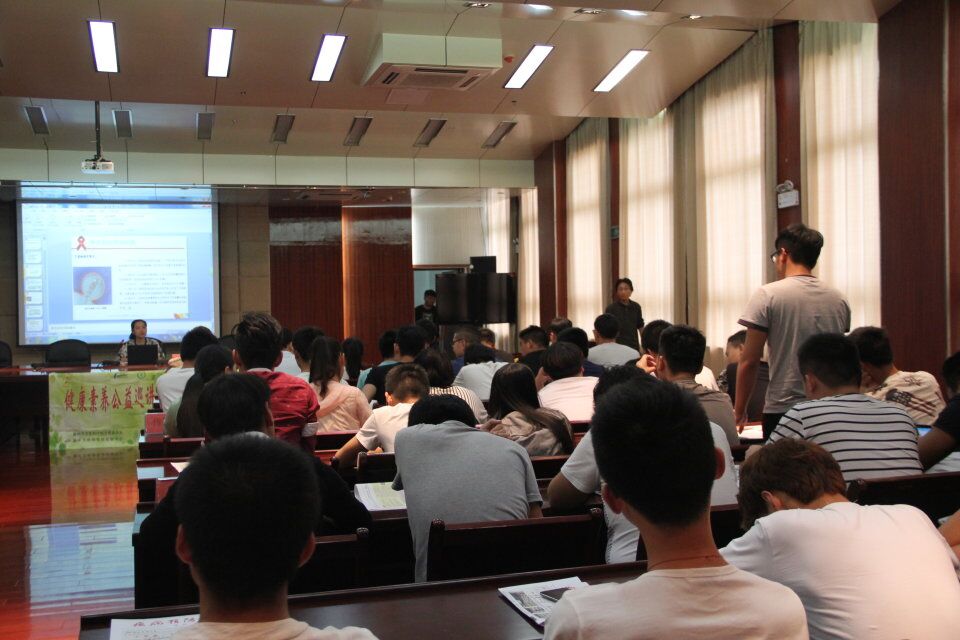 QQ图片20160531223508.jpg