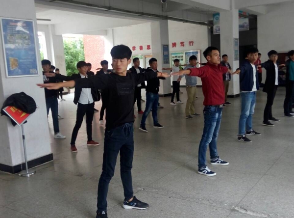 QQ图片20161028155853.jpg